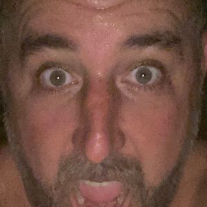 Meet your Posher, Troy